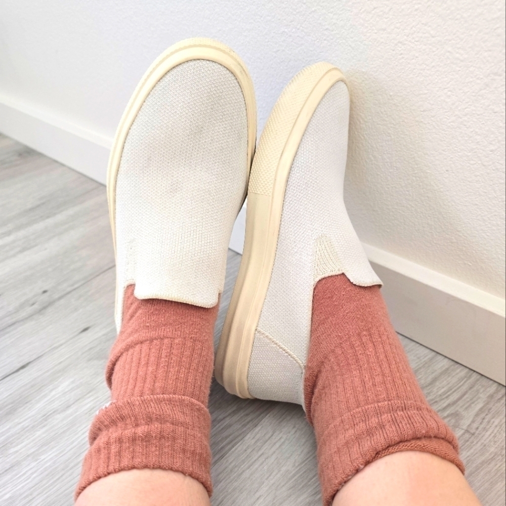 Rothy's | The Original white cream preppy sporty slip-on low-top sneakers  WMS 6